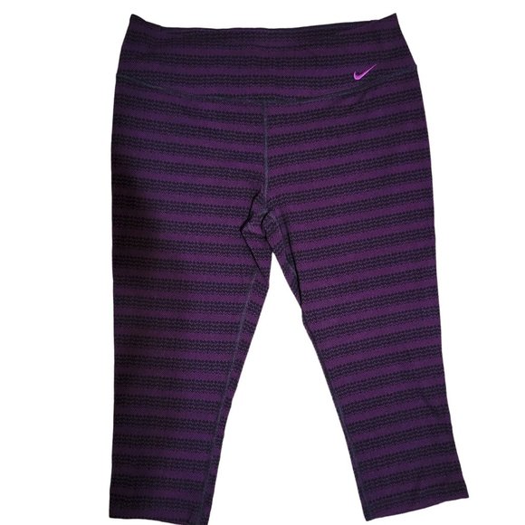 Nike Pants - Nike Purple High Rise Cropped Yoga Leggings Women's Size XL 1221